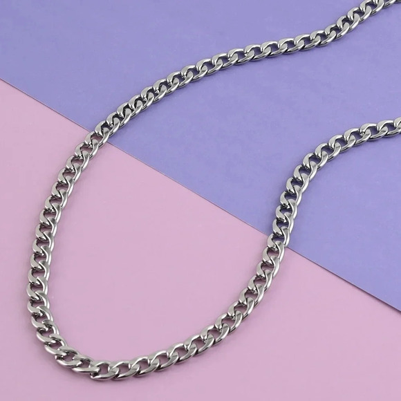 Curb Chain Necklace in Stainless Steel 24 Inches 60.10 Grams - Picture 2 of 4